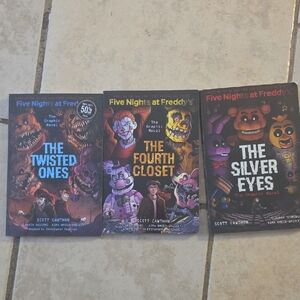 Five Nights at Freddy's Graphic Novel Collection